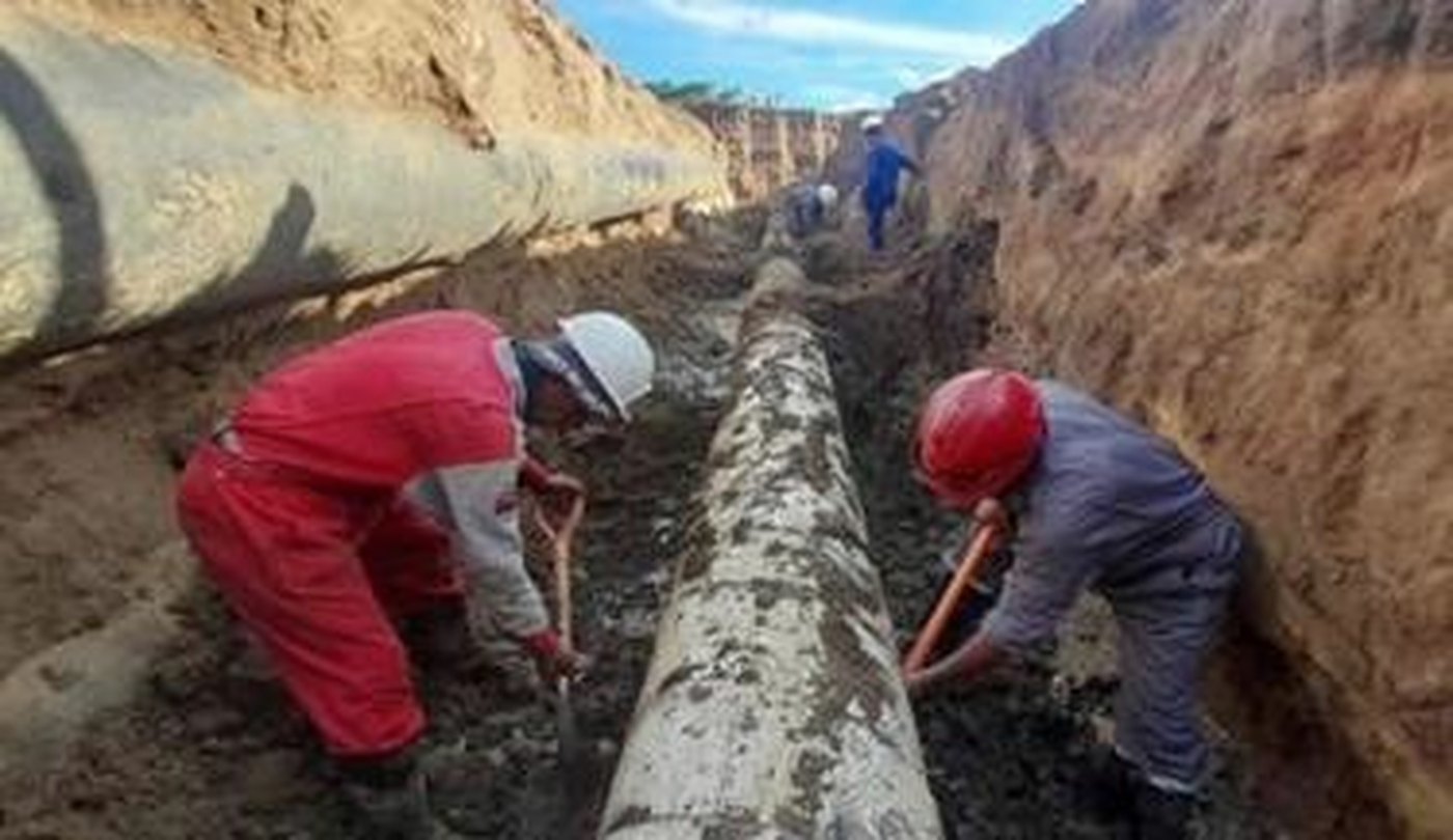 Corrección de fugas en el poliducto de LGN de 16" San Joaquín – José, progresiva 7+800, sector Anaco — registro fotográfico 1